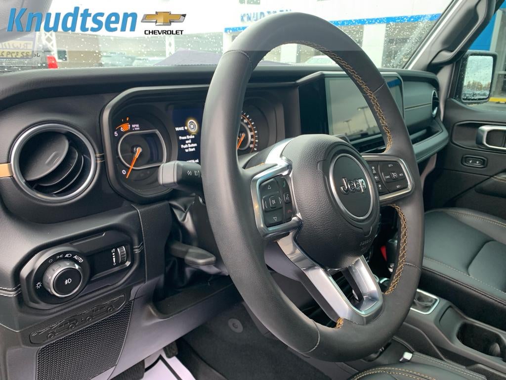 2024 Jeep Wrangler 4-Door Sahara 4x4