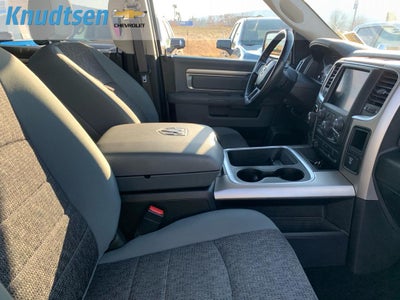 2019 RAM 1500 CLASSIC Base