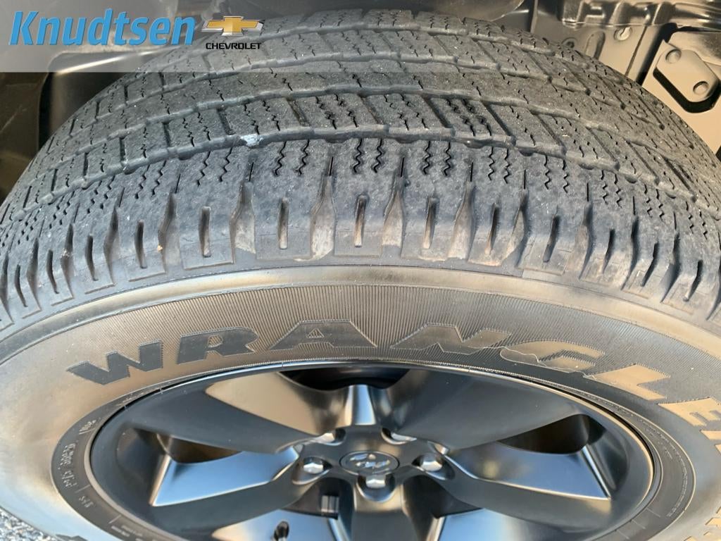 2019 RAM 1500 CLASSIC Base