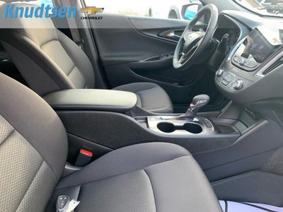 2025 Chevrolet Malibu RS