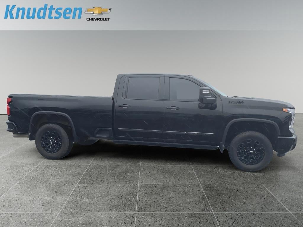 2022 Chevrolet Silverado 3500 HD High Country