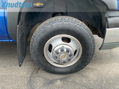 2004 Chevrolet Silverado 3500 HD DRW LT