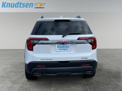 2023 GMC Acadia AT4