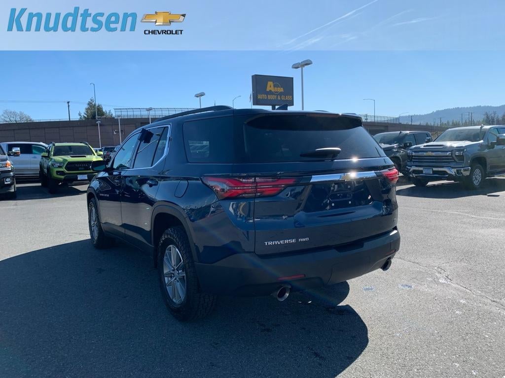 2023 Chevrolet Traverse LT Cloth
