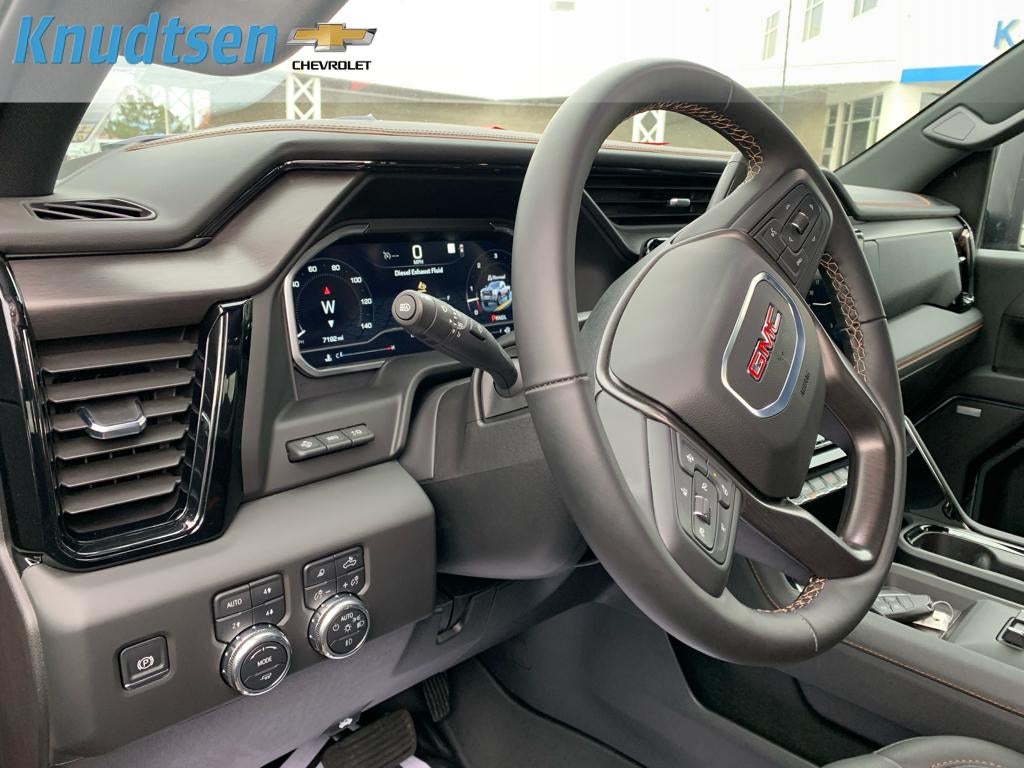 2025 GMC Sierra 2500 HD AT4