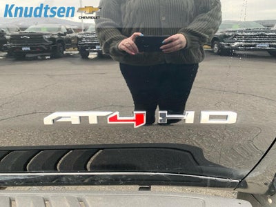 2025 GMC Sierra 3500 HD AT4