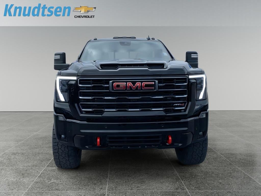 2025 GMC Sierra 3500 HD AT4
