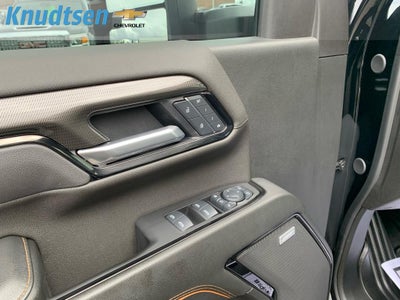 2025 GMC Sierra 3500 HD AT4