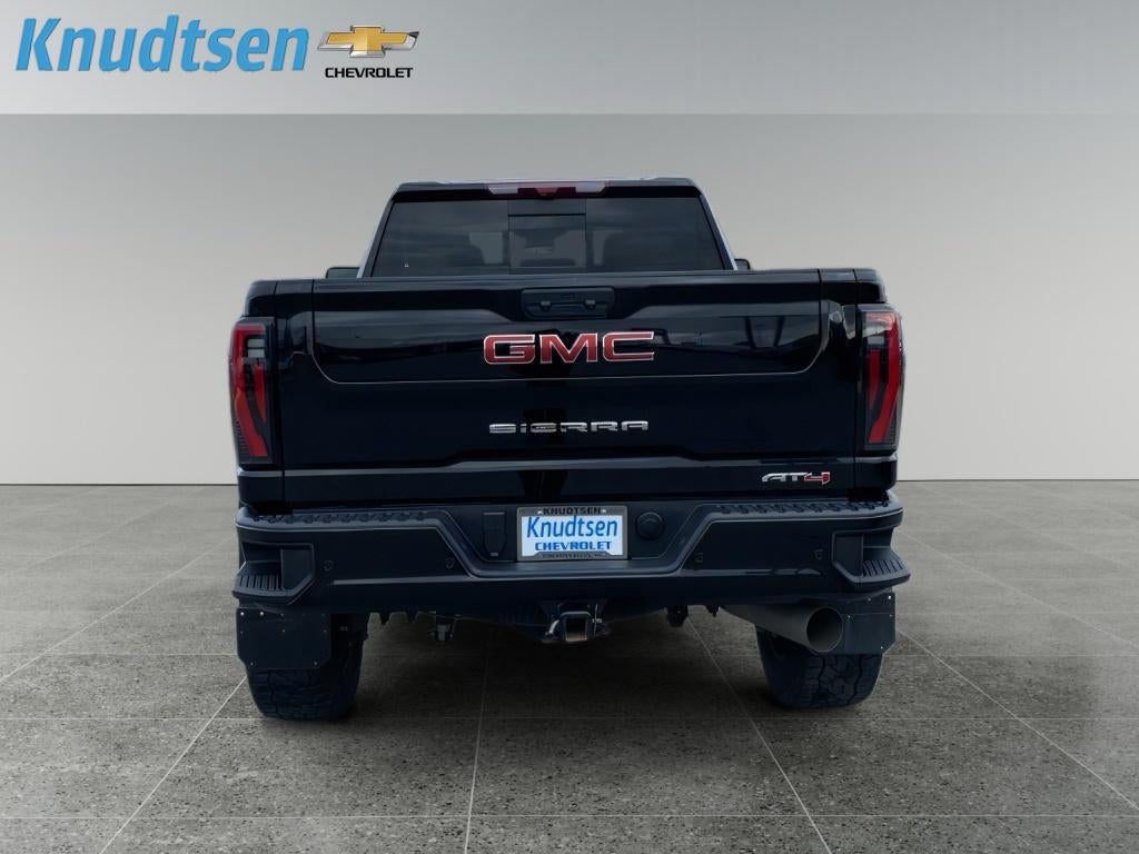 2025 GMC Sierra 3500 HD AT4