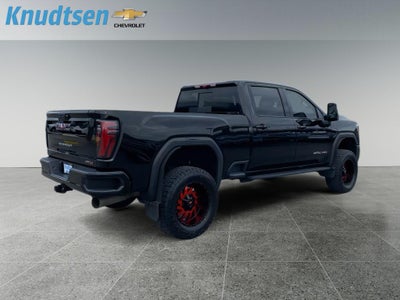 2025 GMC Sierra 3500 HD AT4