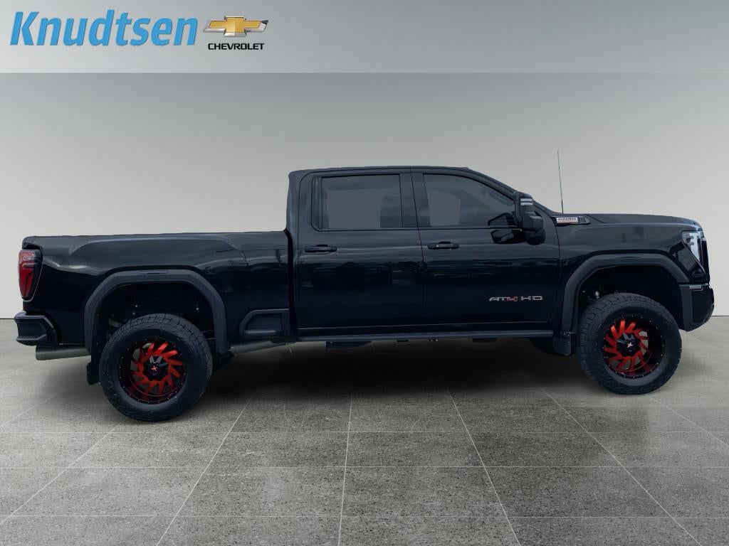 2025 GMC Sierra 3500 HD AT4