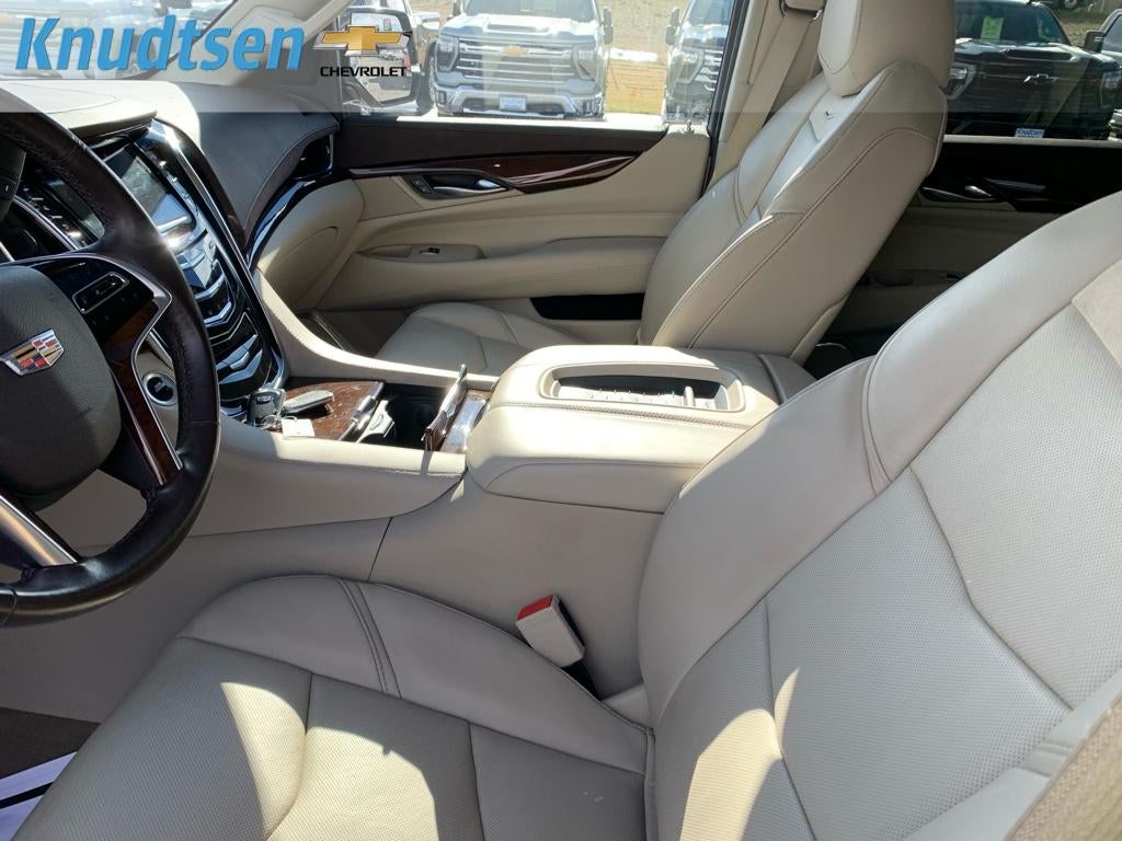 2017 Cadillac Escalade Premium Luxury