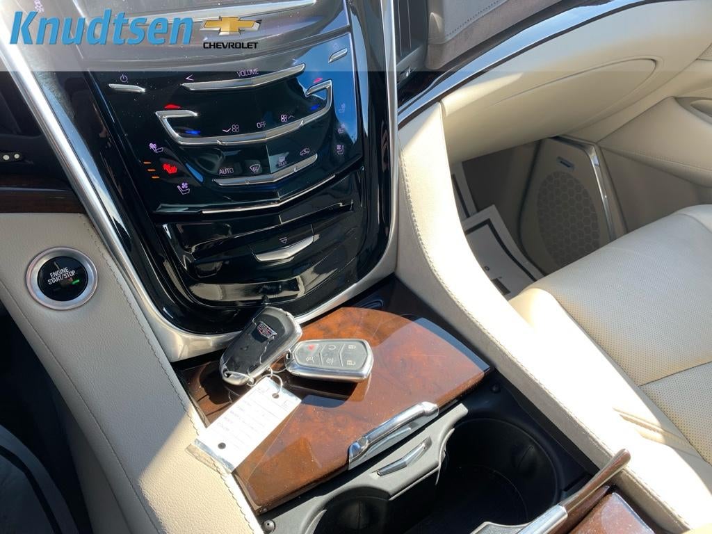 2017 Cadillac Escalade Premium Luxury