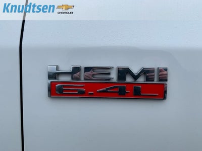 2019 RAM 2500 Tradesman Crew Cab 4x4 6'4" Box