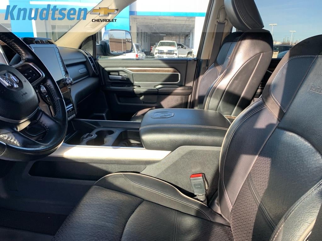 2021 RAM 2500 Laramie Crew Cab 4x4 6'4" Box