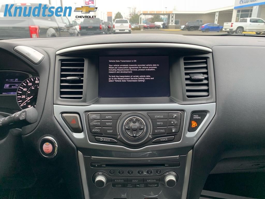 2020 Nissan Pathfinder SL