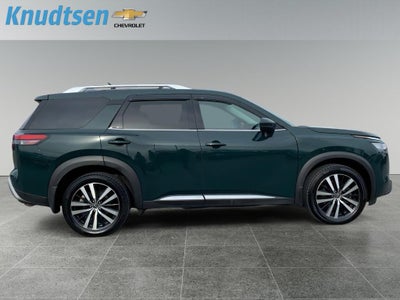 2023 Nissan Pathfinder Platinum 4WD