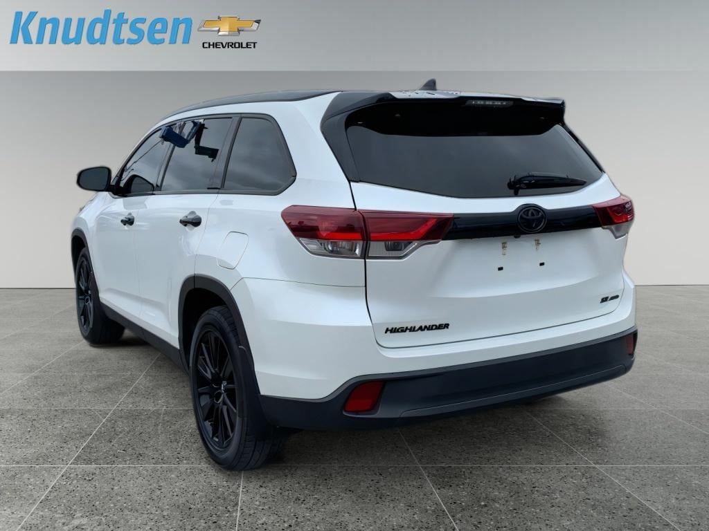 2019 Toyota Highlander SE