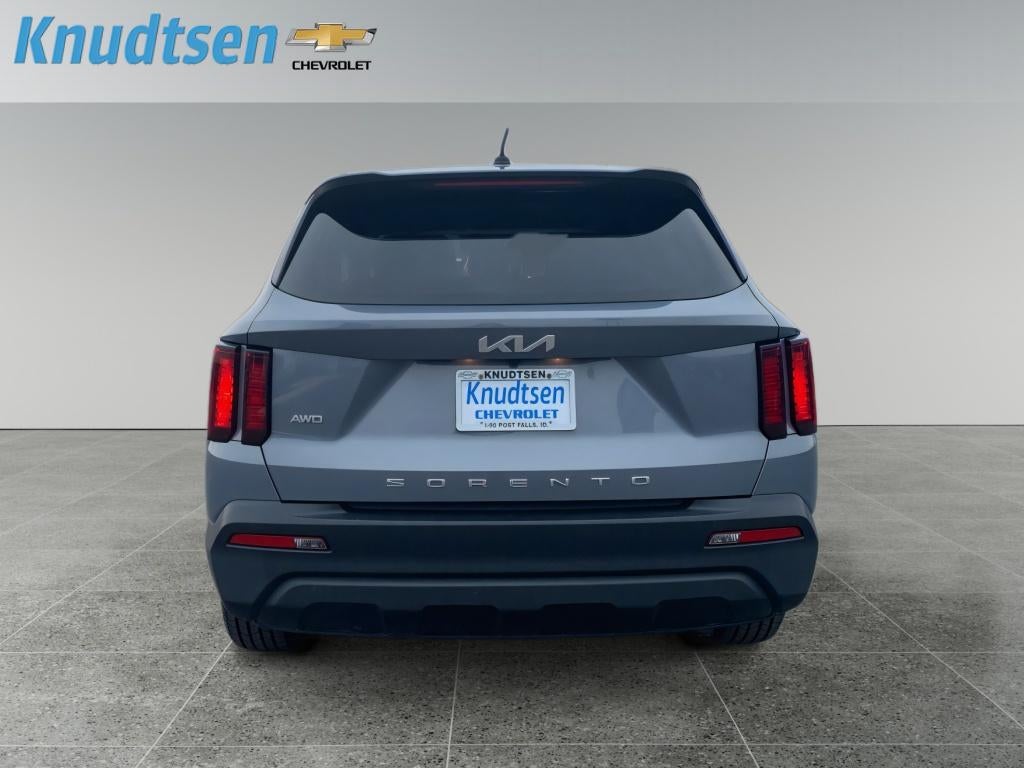 2022 Kia Sorento LX