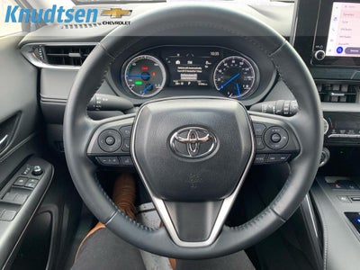 2024 Toyota Venza LE