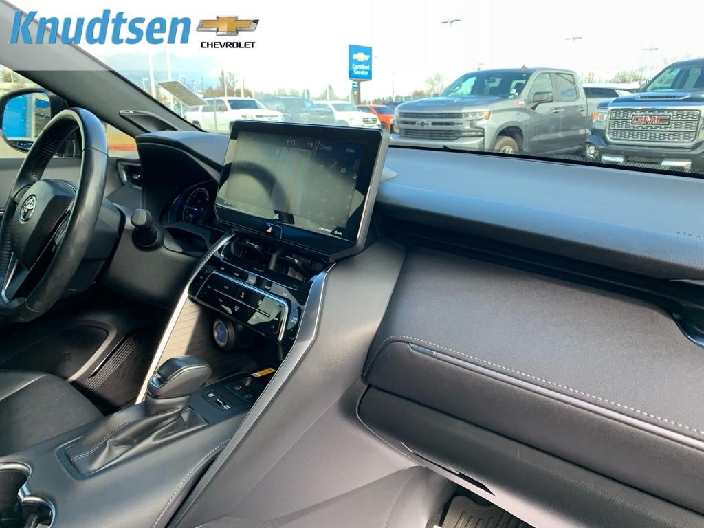 2022 Toyota Venza XLE