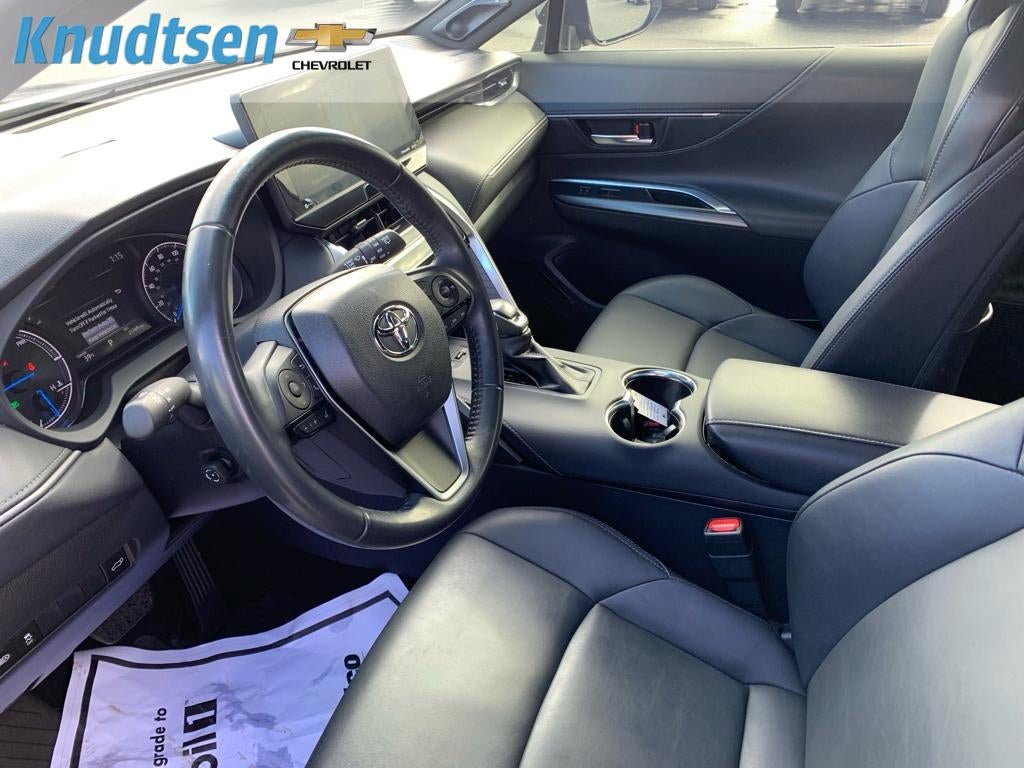 2022 Toyota Venza XLE