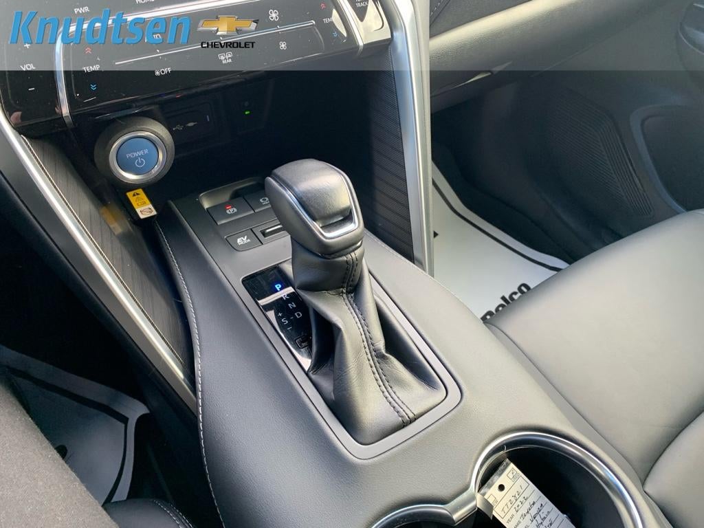 2022 Toyota Venza XLE