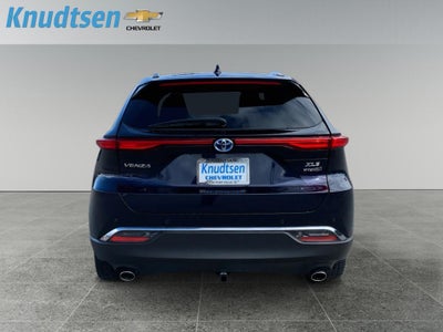 2022 Toyota Venza XLE