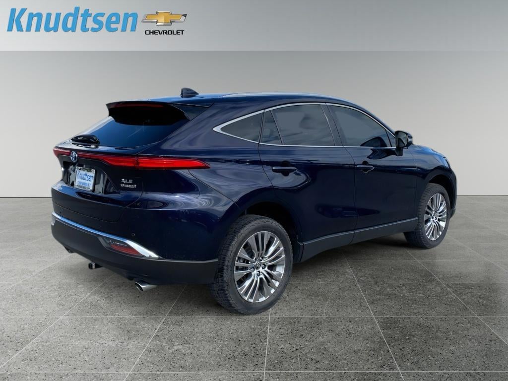 2022 Toyota Venza XLE