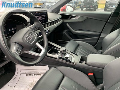 2023 Audi A4 Premium Plus 45 TFSI S line quattro S tronic