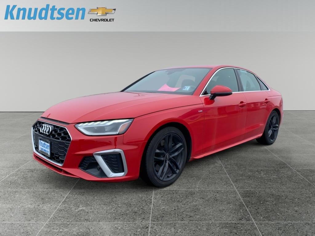 2023 Audi A4 Premium Plus 45 TFSI S line quattro S tronic