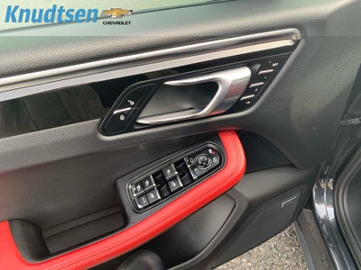 2018 Porsche Macan Base