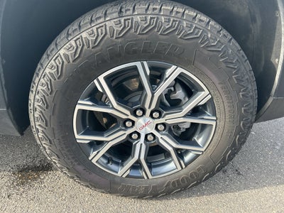 2024 GMC Acadia AWD AT4
