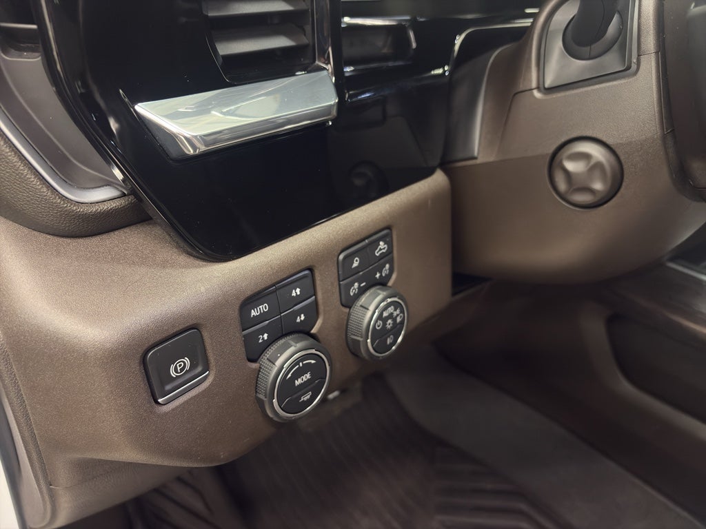 2023 Chevrolet Silverado LTZ