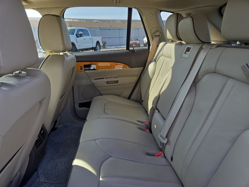 2013 Lincoln MKX Base