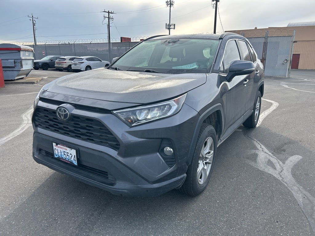2021 Toyota RAV4 XLE