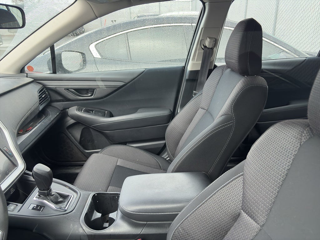 2025 Subaru Outback Base