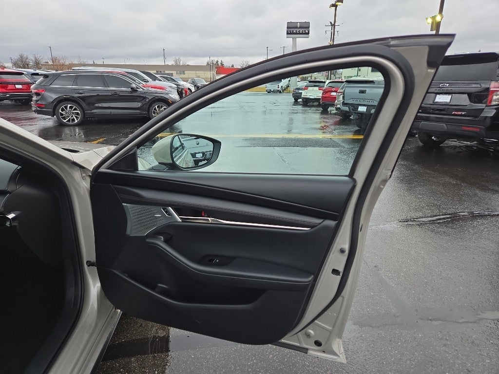 2022 Mazda Mazda3 Hatchback Premium