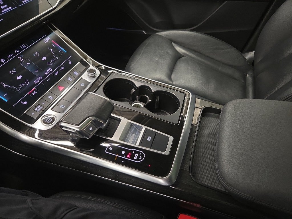 2021 Audi Q7 Premium Plus