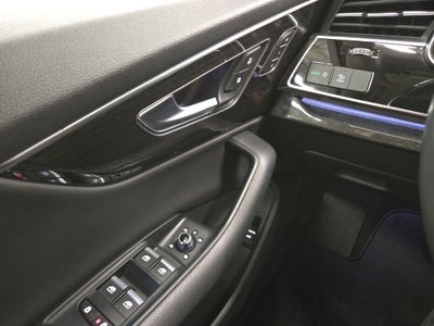 2021 Audi Q7 Premium Plus