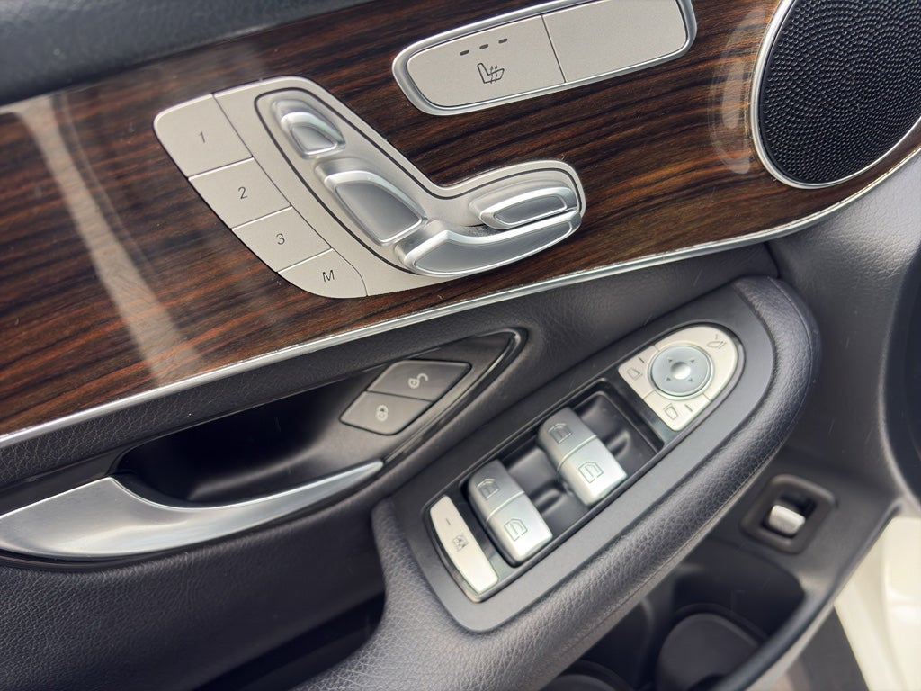 2020 Mercedes-Benz GLC 300 4MATIC®